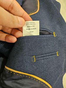 Orignal Brand New Park Avenue Suit