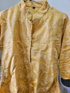 Kurti Set