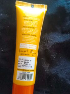 Aqualogica SPF50+ Glow + Dewy Sunscreen