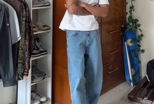 Baggy Light Wash Jeans