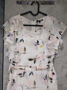Floral Maxi Dress 🌸