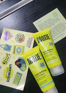 Sealed Packed Moxie Curly Vibe Setter Travel Duo💚