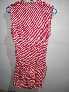 Sleevesless Kurta❤️