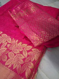 Pink &amp; Gold Silk Blend Saree