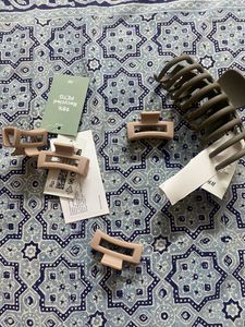 Hair Clips HnM New And Other Bands