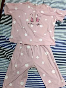 NIGHTSUIT CO-ORD SET OF TOP AND SHORTS