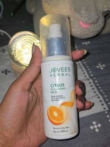 Jovees Herbal Citrus Cleansing Milk