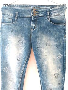 Embroidered Light Wash Jeans