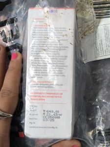 Plum 10% Vitamin C Glow Serum 30 ml for skin brigh