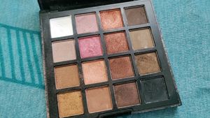 Eyeshadow
