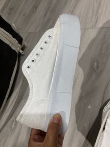 H&amp;M White Casual Shoes