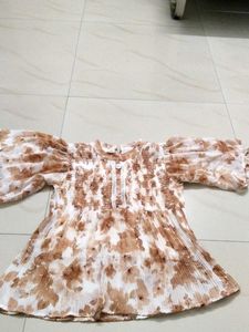 Floral Print Top_ Buy 1 and Get Other 2 Free