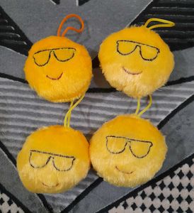 Emoji Plush Charms Small Pack Of 4 Goggles