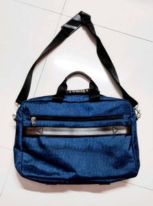 Laptop Messenger Bag