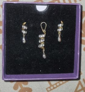 Stylish Spiral Jewellery Set