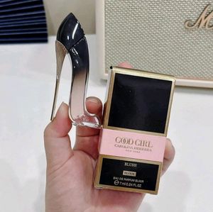 Carolina herrera blush miniature