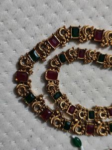 Elegant Necklace Set