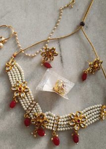 Kundan choker set
