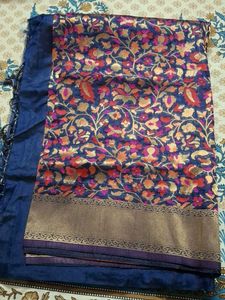 Elegant Floral Poshmina Silk  Banarasi Saree