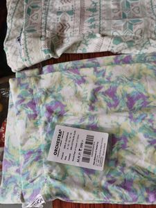 2 Set Of Soft Girls Leggings and Pyjamas
