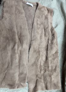 Fuzzy Sleeveless Cardigan