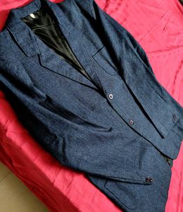 Men Blue Fully Stitched Textured Blazer