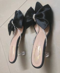 Rhinestones Heels With Bow