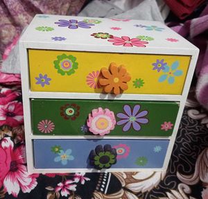 Cute Floral Drawer Organizer