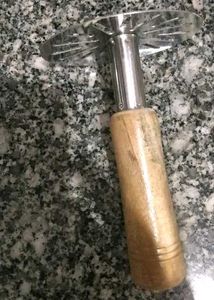 Wood Stainless Steel Fryer And Messer