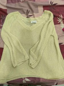 Stylish Belly Slevesss V Neck Top