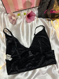 Forever 21 Velvet Top