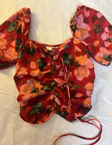 H&M Floral Tie-knot Ruffle Crop Top