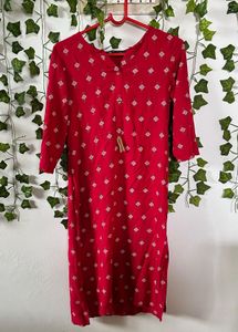 Red Kurthi