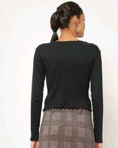 Chic Ribbed Crop Top