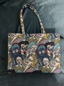 JACQUARD SHOULDER TOTE BAG