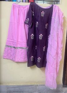 Embroidered Kurta Set