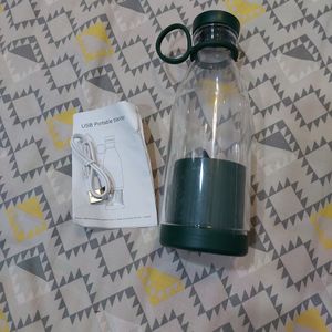Mini Portable Juicer