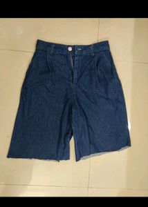 Capri-Shorts(high-waisted)