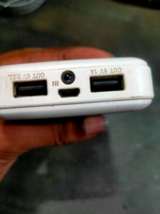iPro IP1042 10400 mAh Power Bank