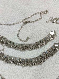 kamarbhandh and anklet