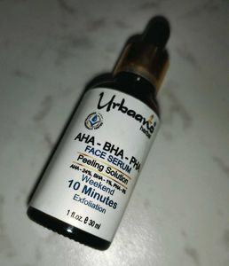 Urbaano Herbal Face Serum