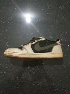 Nike Air Travisscott olive green edition