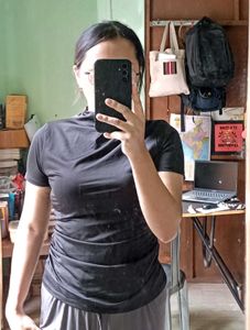 Amusi Top