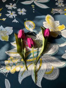 Set Of 1 Artificial Tulip Pink! With3 Xtra Flowers