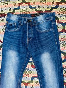 men blue jeans