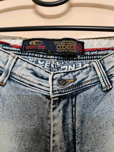 Light Wash Denim Jeans