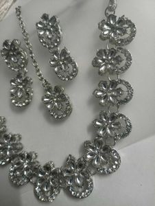 4pc Kundan Set (Only 1 Left)