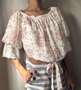Floral Off-Shoulder Top