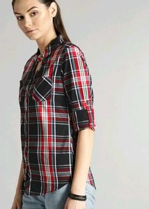 Plaid Casual Shirt in Size-S