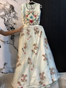 Embroidered Floral Top
